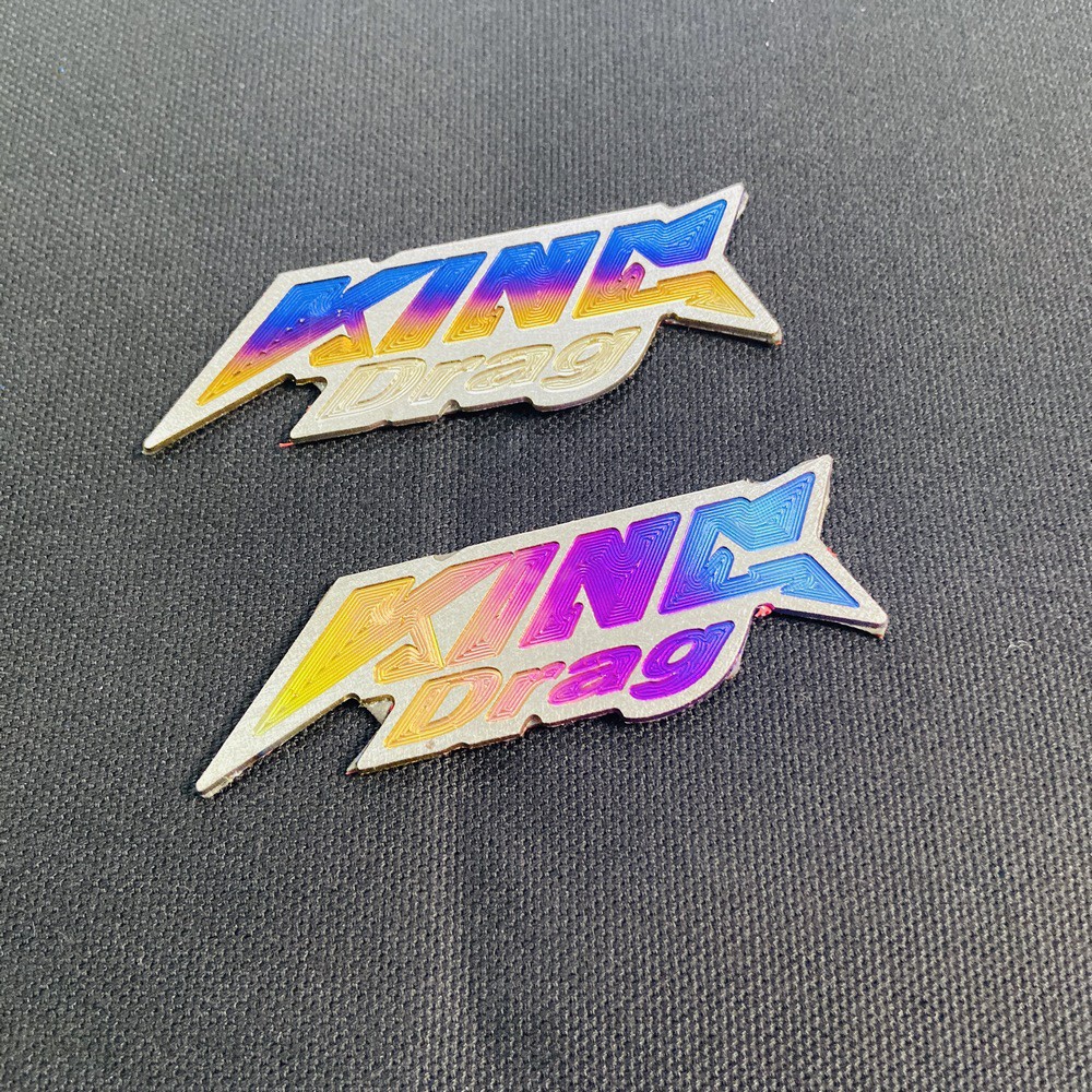 [GIÁ GỐC]  TEM TITAN CHỮ KINGDRAG TRANG TRÍ DÁN XE SIÊU CHẮC (100%TITANIUM)(2 TEM)