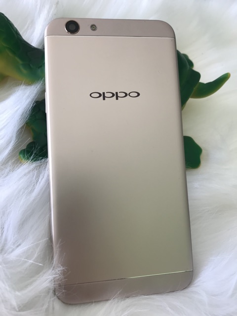 Máy điện thoại oppo F1s đã qua sử dụng