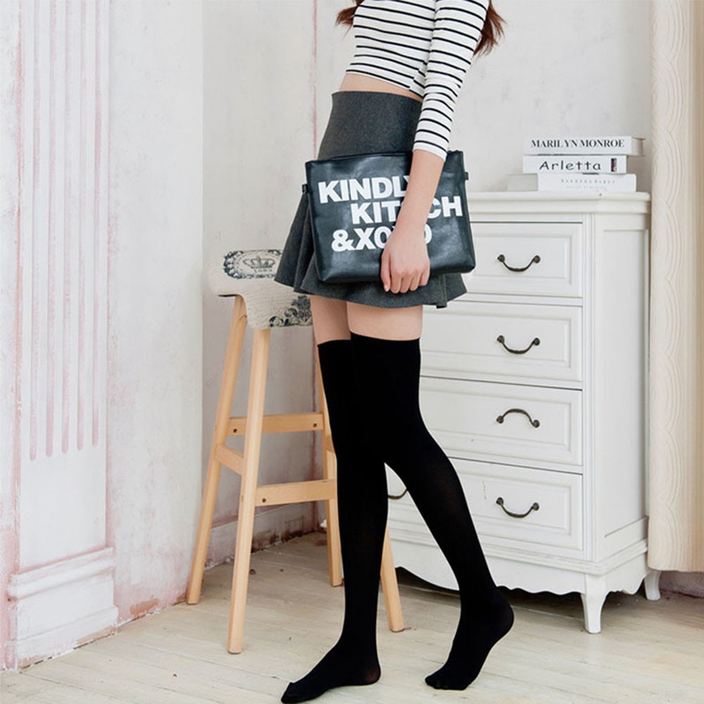 Tất cotton dài quá gối thời trang