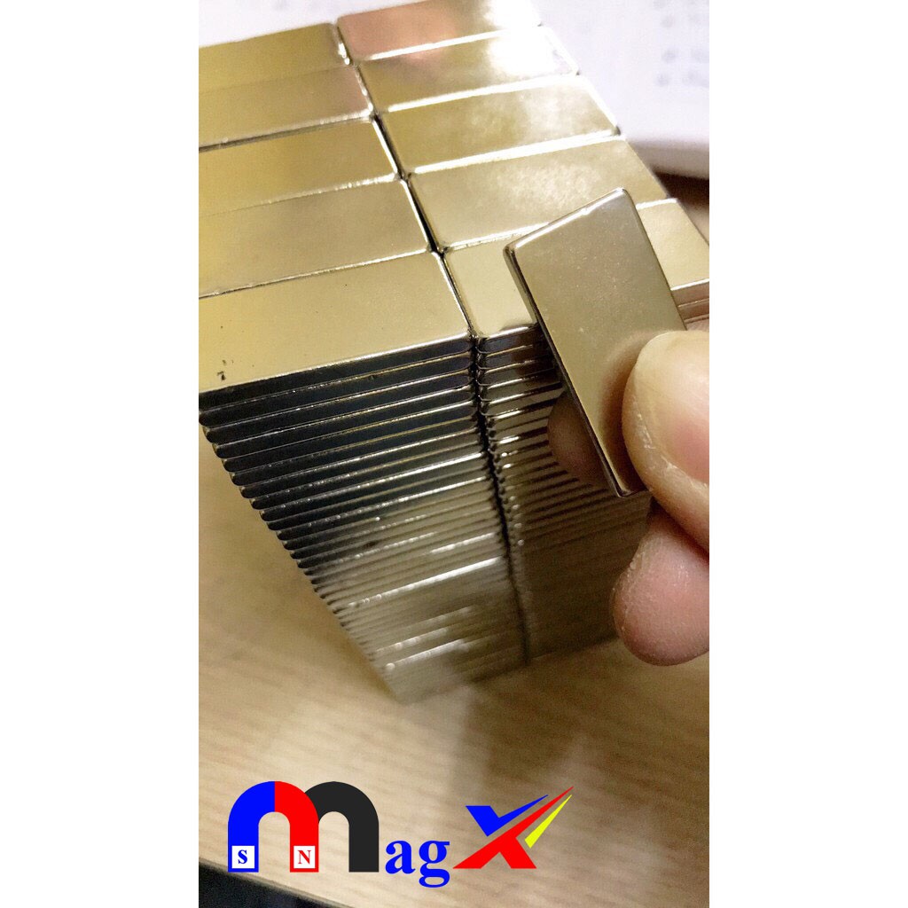 Nam châm trắng chữ nhật kích thước 20 *10 *1mm