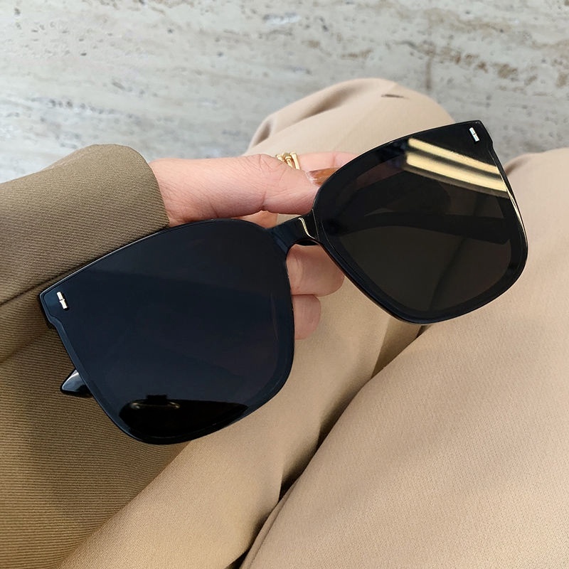 Kính mát thời trang gọng vuông chống tia UV