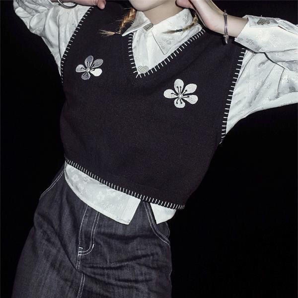 Áo len không tay cổ chữ v dáng rộng phong cách Hàn Quốc thời trang