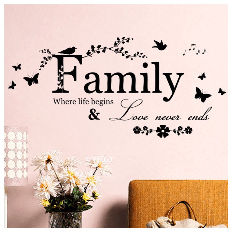 Decal dán tường Trang Trí Phòng Khách Chữ family