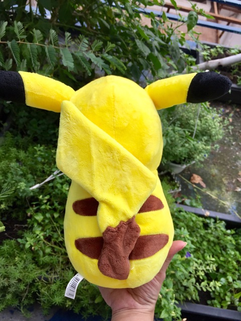 Gấu bông pikachu cute