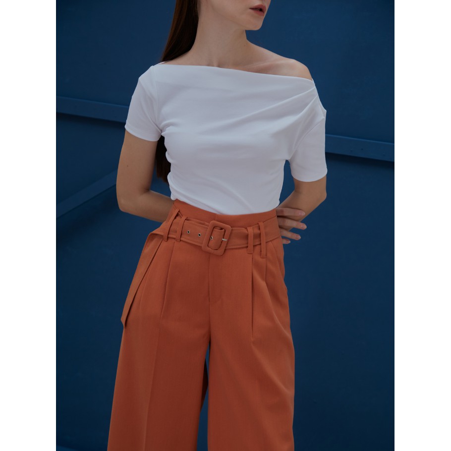 COCO SIN - Áo Kiểu Nữ Lệch Vai Thun Trắng