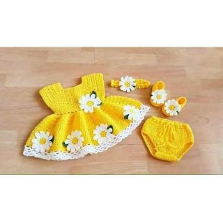 Sét váy trọn bộ cho bé cực yêu