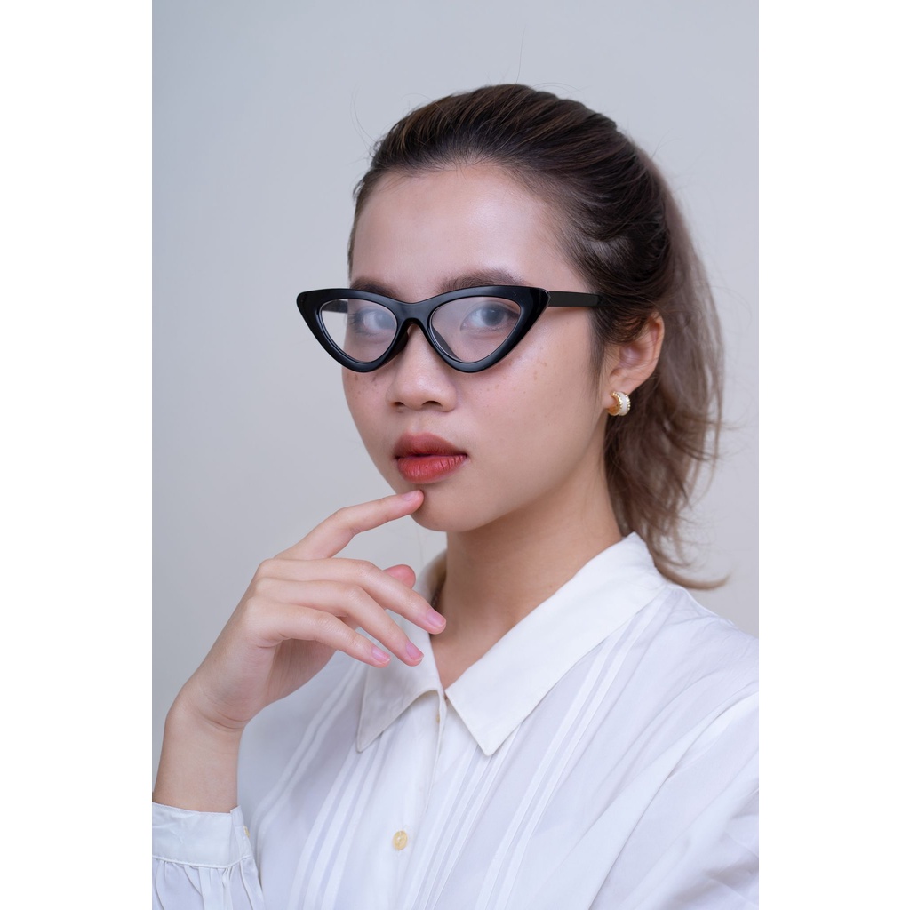 Gọng kính mắt mèo nhựa thời trang năng động màu đen 0001 | BigBuy360 - bigbuy360.vn
