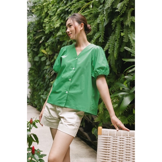 Nosbyn - Áo Cotton Cổ V Cài Nút Trước - N204-T006