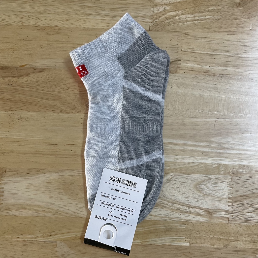 Tất Nam Uniqlo Chống Hôi Chân Cổ Ngắn Hàng Chuẩn