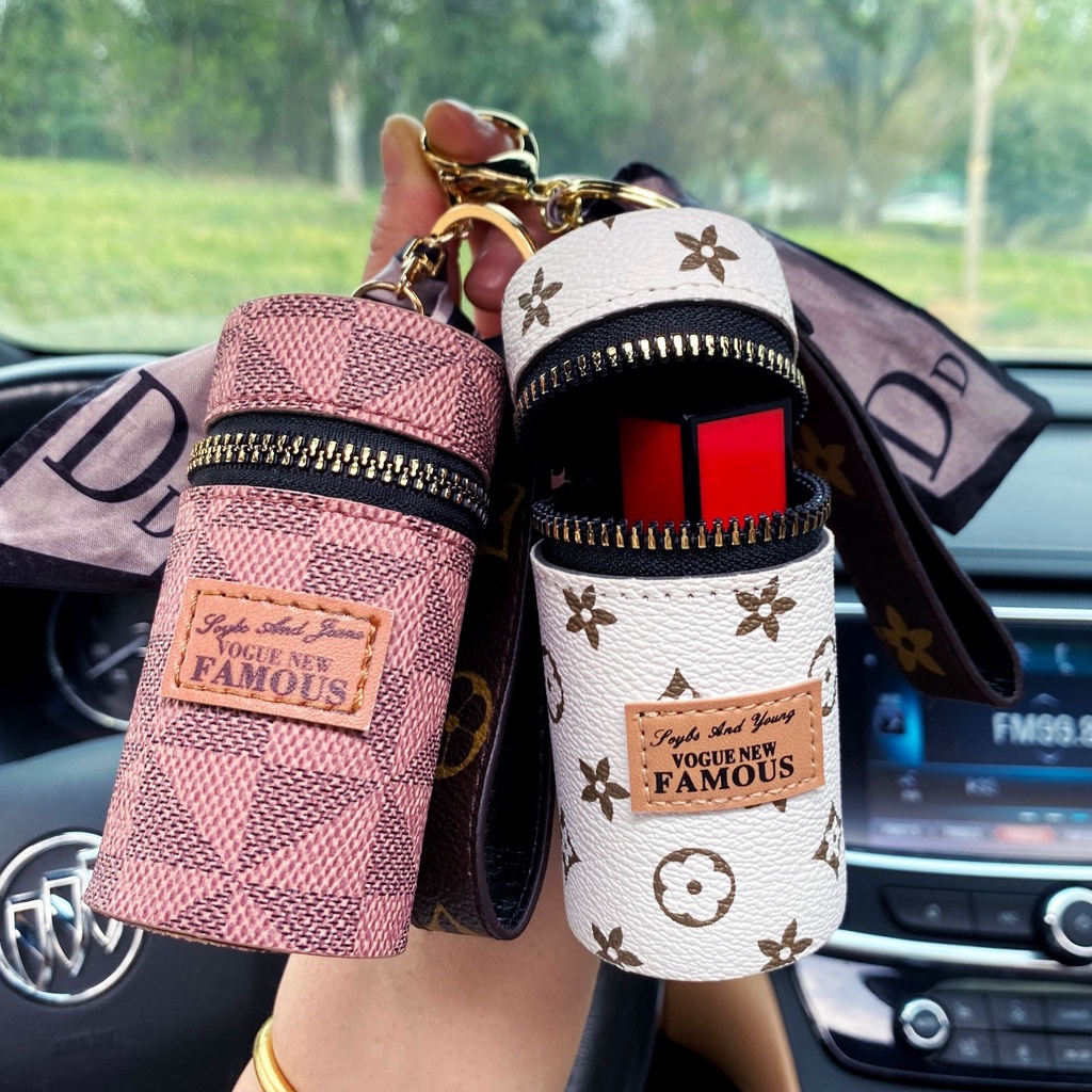 Móc Chìa Khóa Hộp Đựng Son Môi Kèm Khăn Lụa Cao Cấp