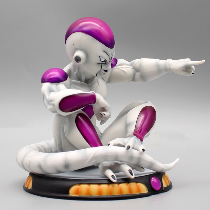 Mô hình frieza ngồi trên phi thuyền hàng đẹp chất lượng