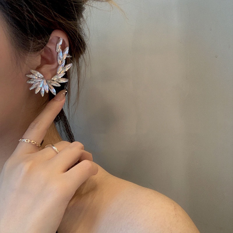 (MớI) Bông Tai HìNh CáNh Thiên ThầN ĐíNh Đá Sang TrọNg