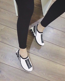 Giày slip on D&G