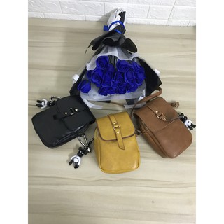 Balo đeo chất da có móc gấu xinh