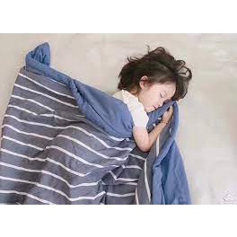 Chăn hè Muji kẻ chất cotton mềm mịn xuất nhật cho bé mang đi học gọn nhẹ kích thước 1m4* 2m