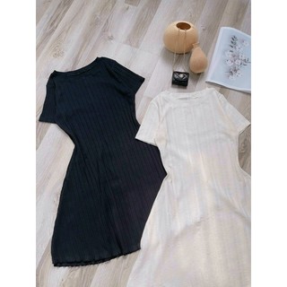 Đầm suông đen, đỏ, trắng