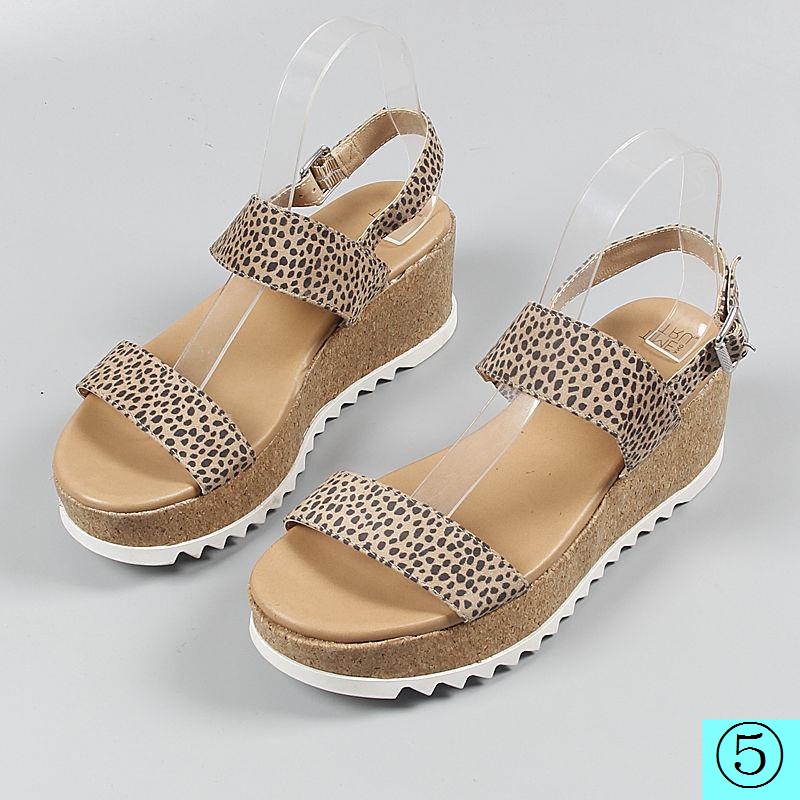 Giày Sandal Đế Xuồng Dày Họa Tiết Da Báo Phong Cách Âu Mỹ Thời Trang Mùa Hè 2022