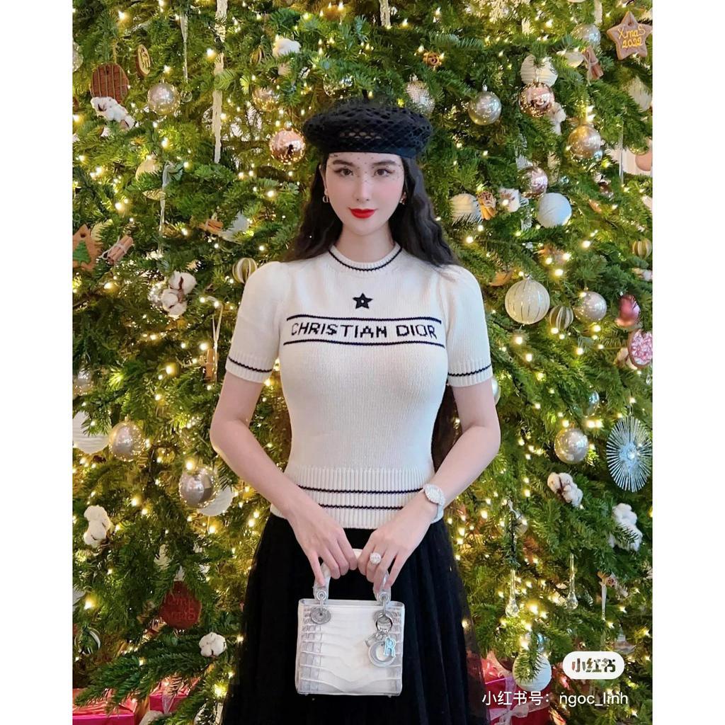 TÚI CD LADY BẠCH TẠNG TAG ĐÍNH ĐÁ SZ17