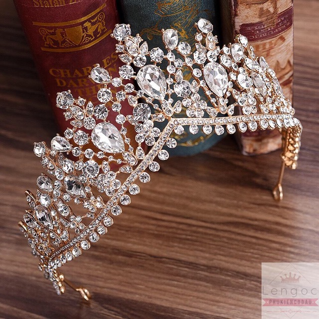 Vương miện cô dâu đính đá sang trọng nmk