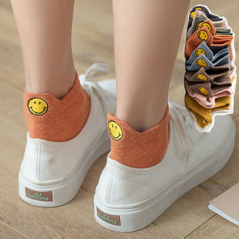 Embroidery Funny Smile Ankle Socks for Women Fashion Cotton Cartoon Happy Expression Colorful Women Low Top Socks Funny Cute Girls Socks
