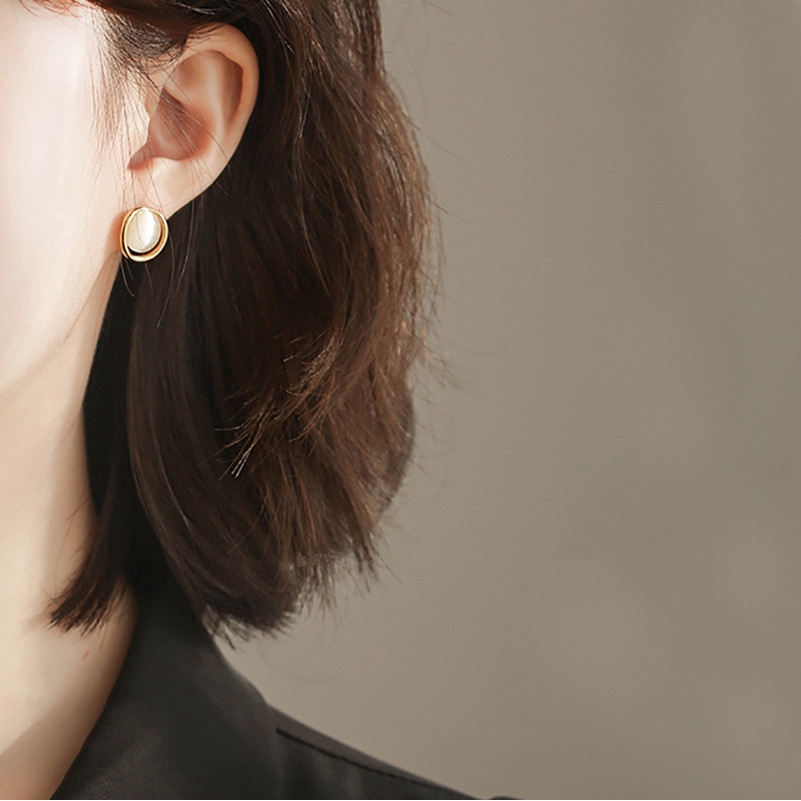 Khuyên tai đính đá mắt mèo hình tròn thời trang Hàn Quốc cao cấp đơn giản A1B02