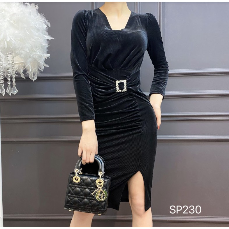 CRYS Váy nhung body đai đá eo tôn dáng, váy công sở cổ V quyến rũ SP230 | BigBuy360 - bigbuy360.vn