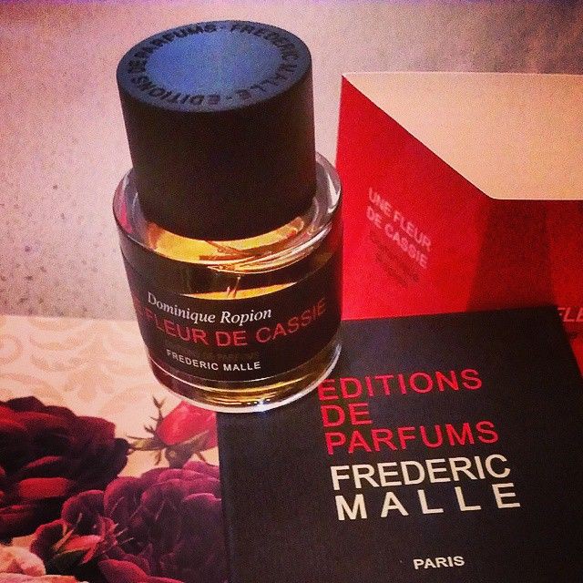 Nước hoa dùng thử Frederic Malle Une Fleur de Cassie 5ml/10ml/20ml _ 𝔂𝓾𝓶𝓲 𝓹𝓮𝓻𝓯𝓾𝓶𝓮𝓼