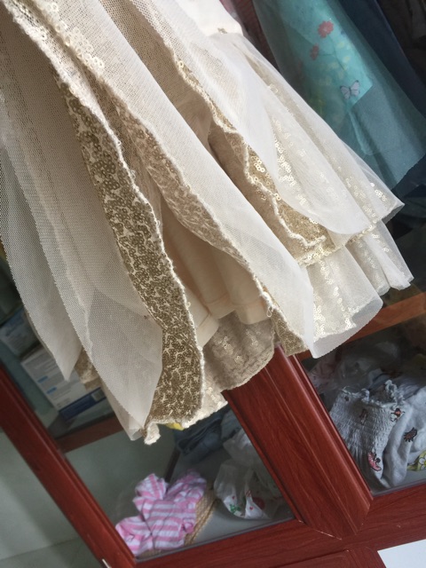 Thanh lý đầm auth sz 1-2y