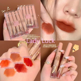 Set 5 Son Kem Lì Kháng Nước Chống Mồ Hôi Và Không Lem Vào Cốc