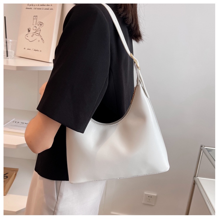 Túi Xách Đeo Vai Hình Vuông Nhỏ Sơn Màu Kiểu Dáng Đơn Giản Mẫu Mới 2022