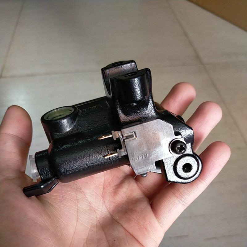 Tay dầu Honda Pcx 125 đời mới 2014 2015 2016 2017 2018 2019 2020 Sh mode 125