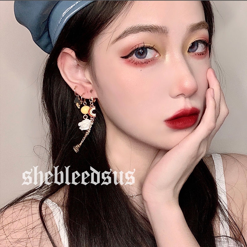 Bông Tai Hình Thời Trang Cá Tính