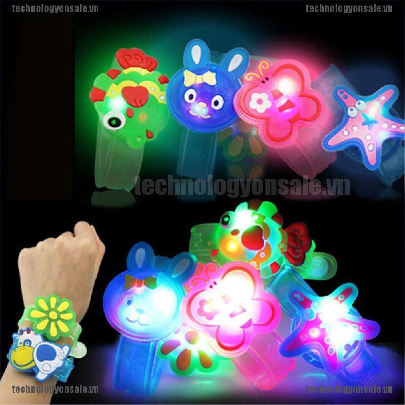 Vòng Đeo Tay Đèn LED Sáng Tạo