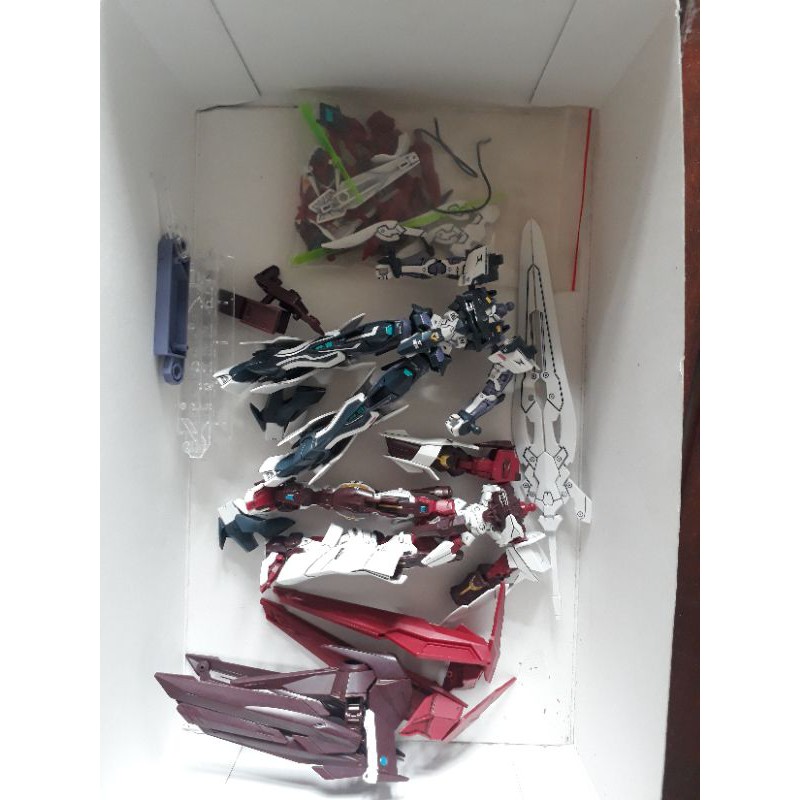 Mô hình HG gundam astray noname và HG gundam astray load rebake đã ráp