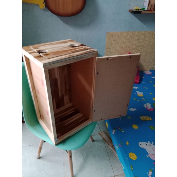 Chuồng nuôi bò sát gỗ ghép và mica KB9 D35 R25 C50cm