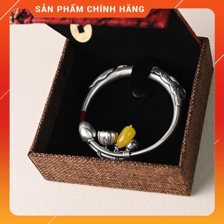 *giá tốt* Hộp lụa gỗ gấm nhung đỏ thuê chữ đựng trang sức sang trọng H018 - Trang Sức Phong Thủy