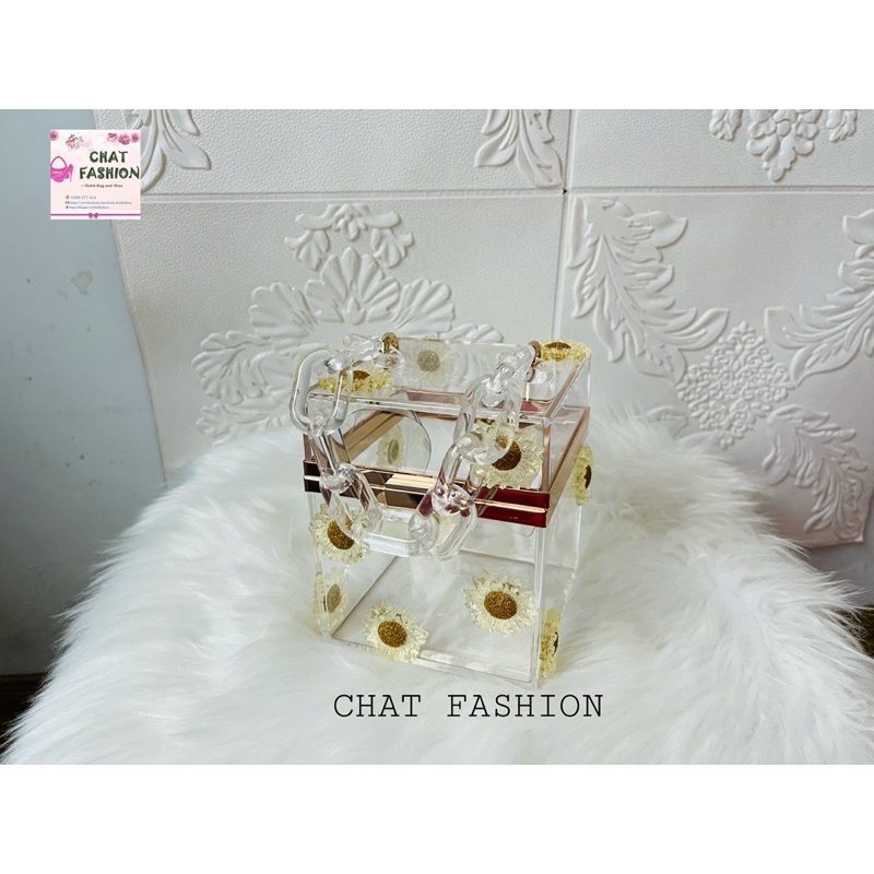 Túi Dạ Tiệc Cá Tính Nhựa Trong Suốt Họa Tiết Hoa Cúc