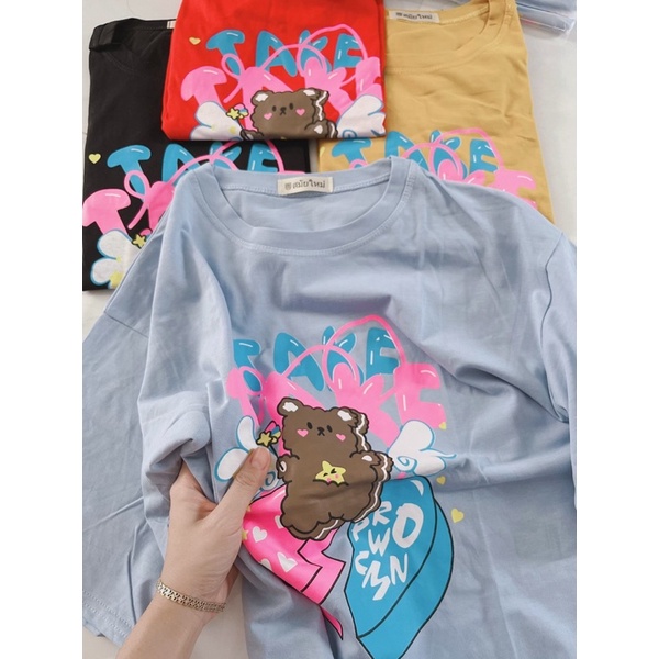 Áo thun form rộng oversize thêu