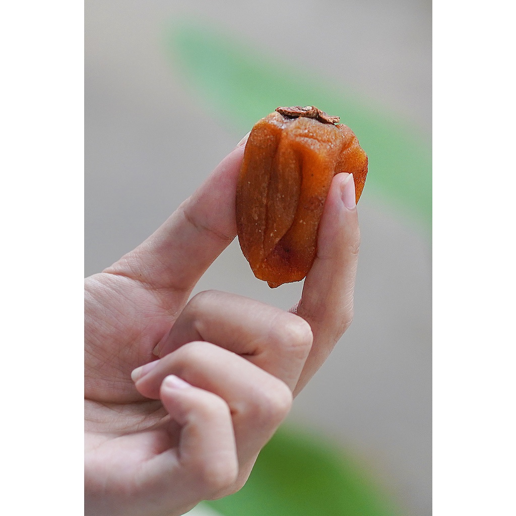 Hồng Treo Gió Đà Lạt (Hồng Trứng) Hộp Đặc Biệt 250gr - Đặc Sản Ngon Lành - FoodMap | BigBuy360 - bigbuy360.vn