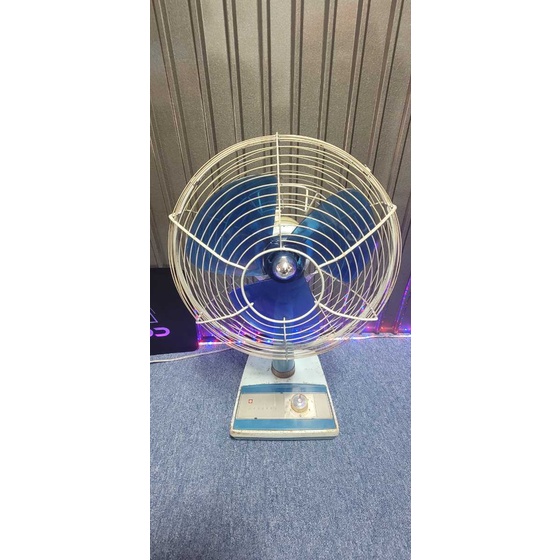 Quạt nội địa Nhật Hitachi cánh 30cm toàn thân sắt giá 2tr