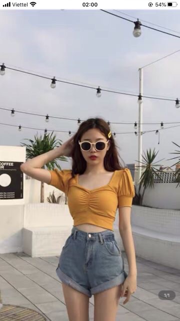 [Mã FAMAYWA giảm 10K đơn 50K] Áo croptop cổ vuông nhún ngực 4 màu chất vải mềm mịn RICH STORE CRT01 | BigBuy360 - bigbuy360.vn