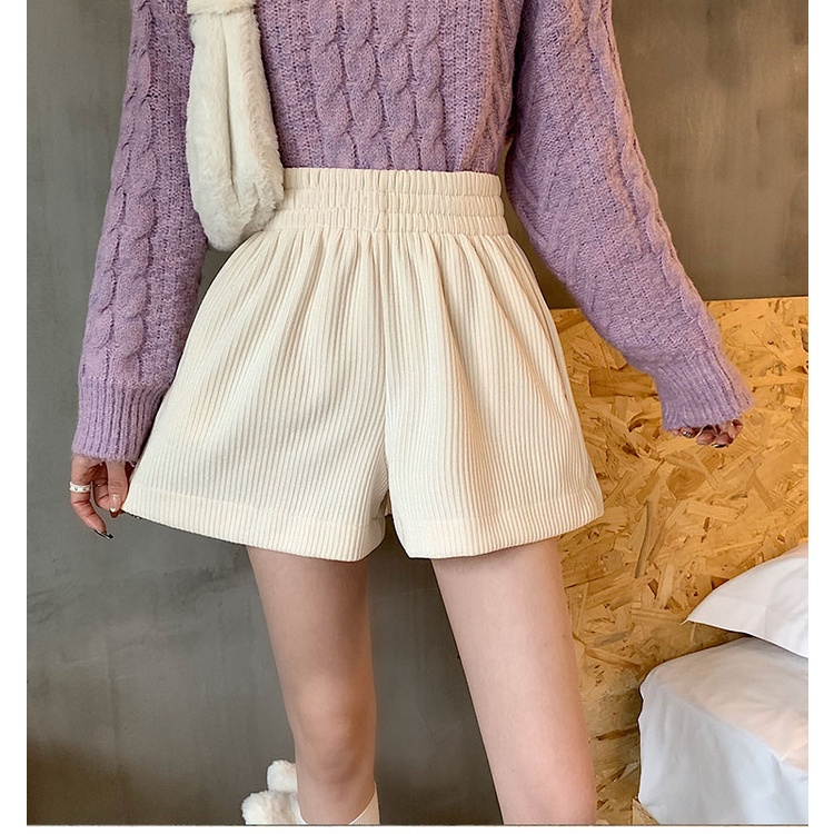 Quần Sooc Nữ Nỉ Nhung Tăm Sang Chảnh Lưng Cao Cạp Chun Co Giãn Hai Màu Trắng Đen Quần Đùi Nữ Mặc Nhà Phong Cách Hàn Quốc
