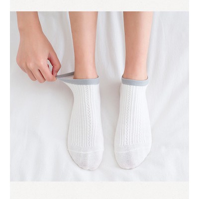 Tất cổ ngắn kẻ ngang cotton