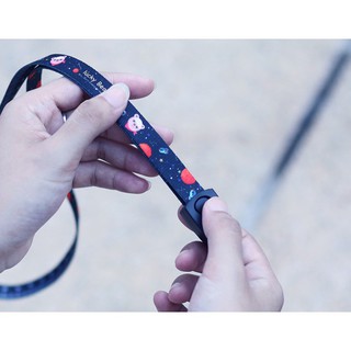 Cáp sạc kiêm dây đeo cổ 2 in 1