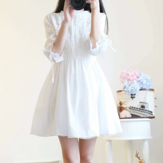 Váy trắng phối ren- ảnh thật