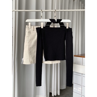 Áo thun tay dài trễ vai cổ choker - at2202