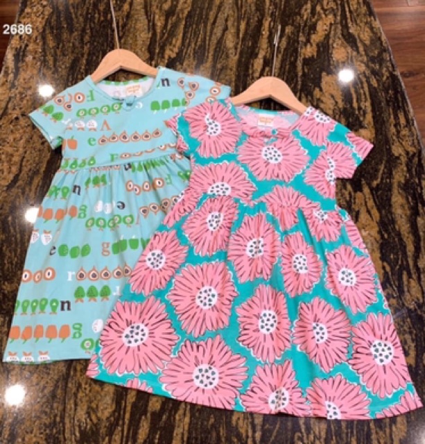 Váy cho bé