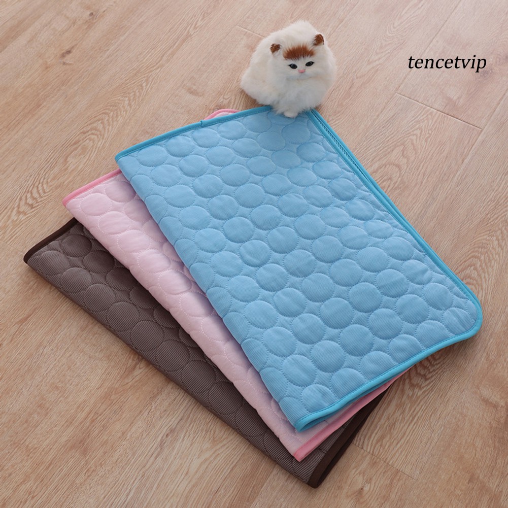 Thảm làm mát lót sàn tiện dụng cho thú cưng