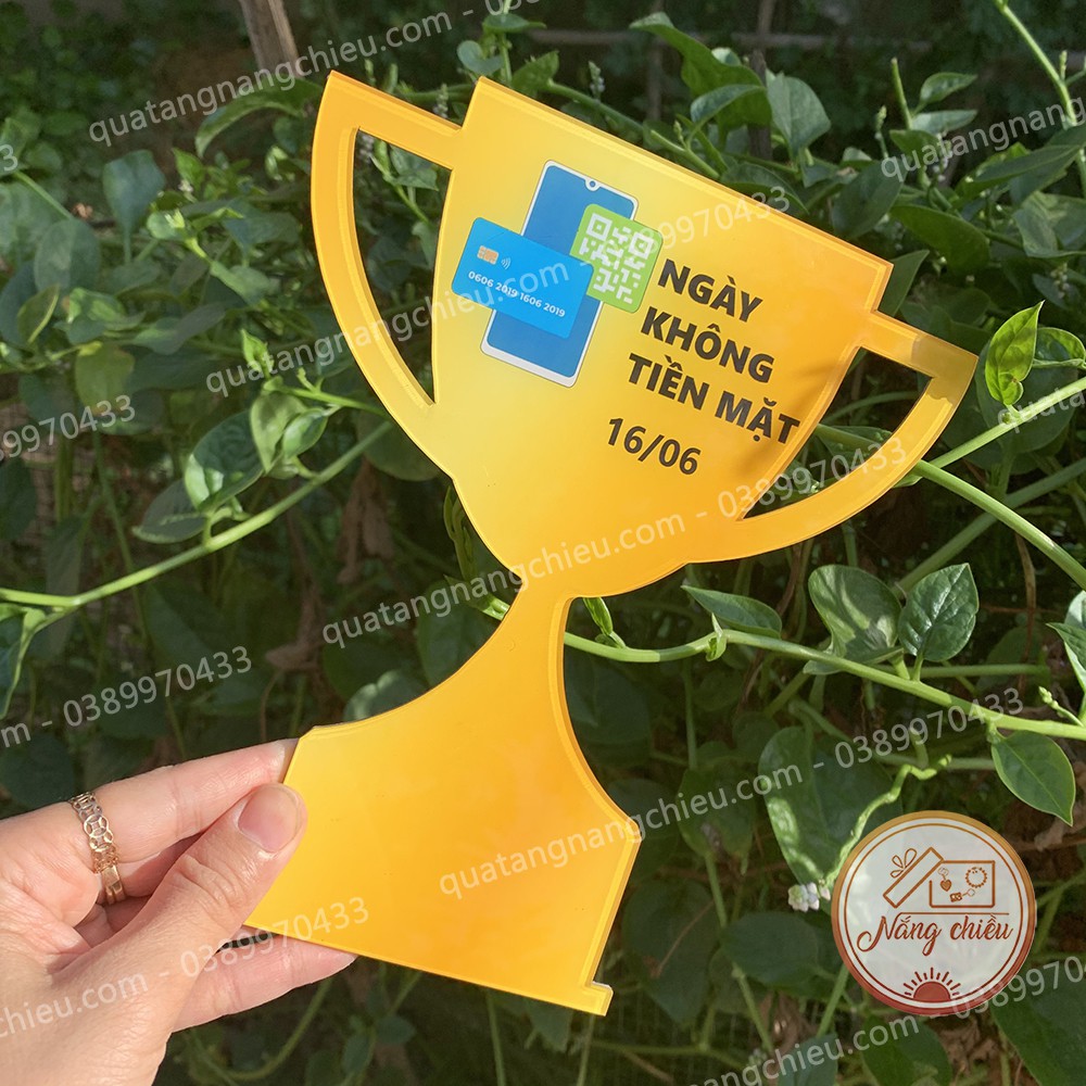 Bảng hiệu hình chiếc cúp_ bảng hiệu trao giải, sự kiện, hội nghị_ bảng hiệu giá rẻ