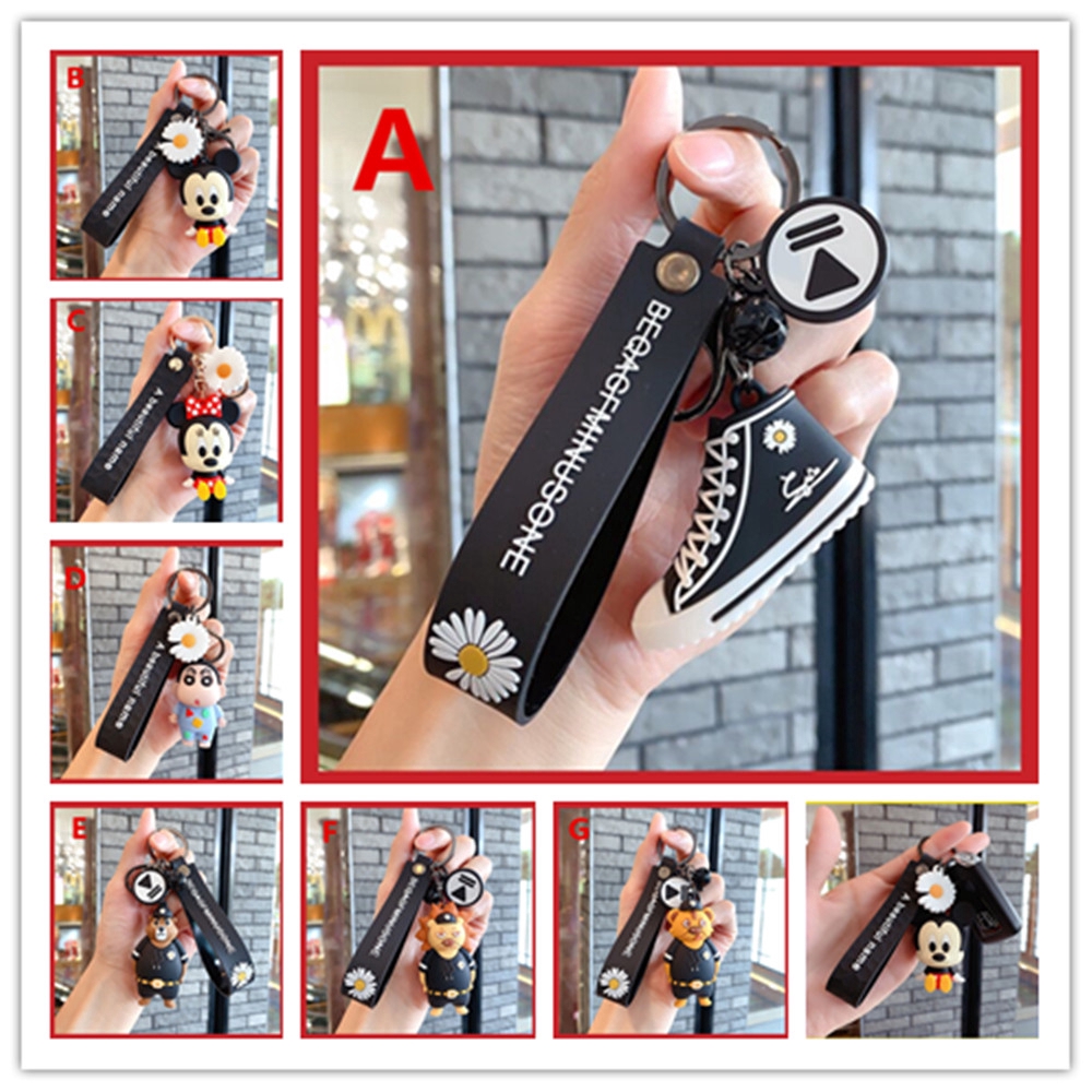 Móc Khóa Kpop Bigbang G-Dragon Với Mặt Dây Chuyền Hình Hoa Cúc Và Giày Thể Thao Mini Và Mặt Dây Chuyền Hình Giày Mickey